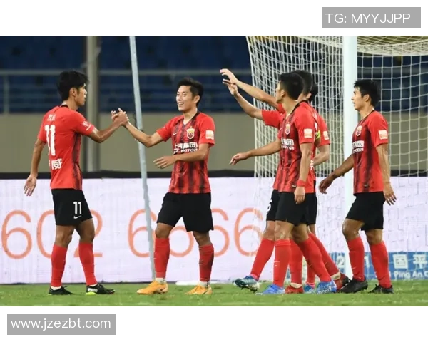 武汉街舞队的边路渗透策略与技巧深度解析